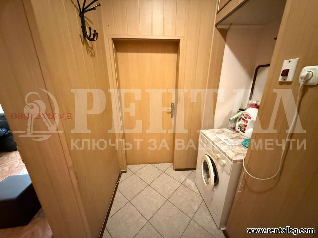 Просторен апартамент в Коматево 5