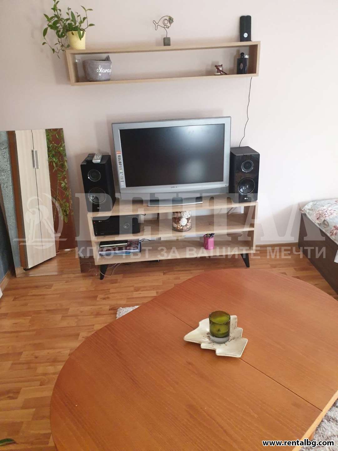 Уютен апартамент под наем в Прослав 6 7