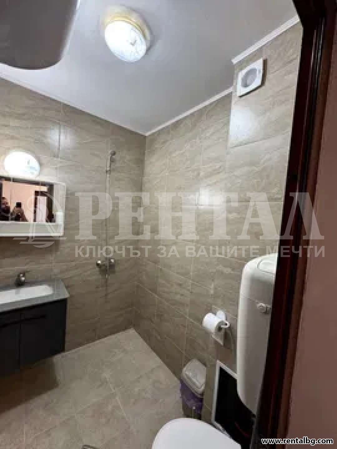 Демо апартамент Наем Модерна брокерс 8